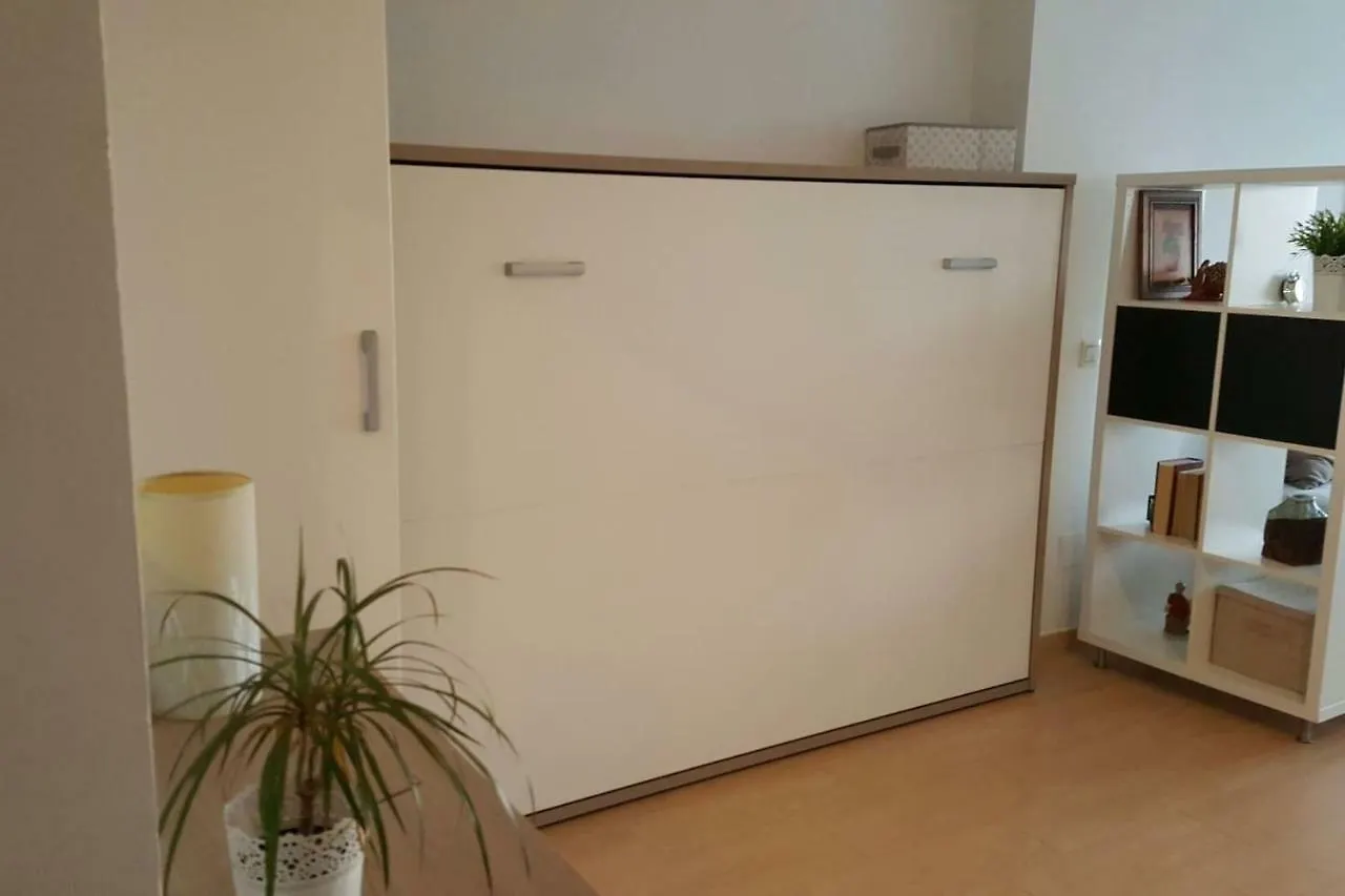 Study Near Malaga And The Beach Apartment 0*,